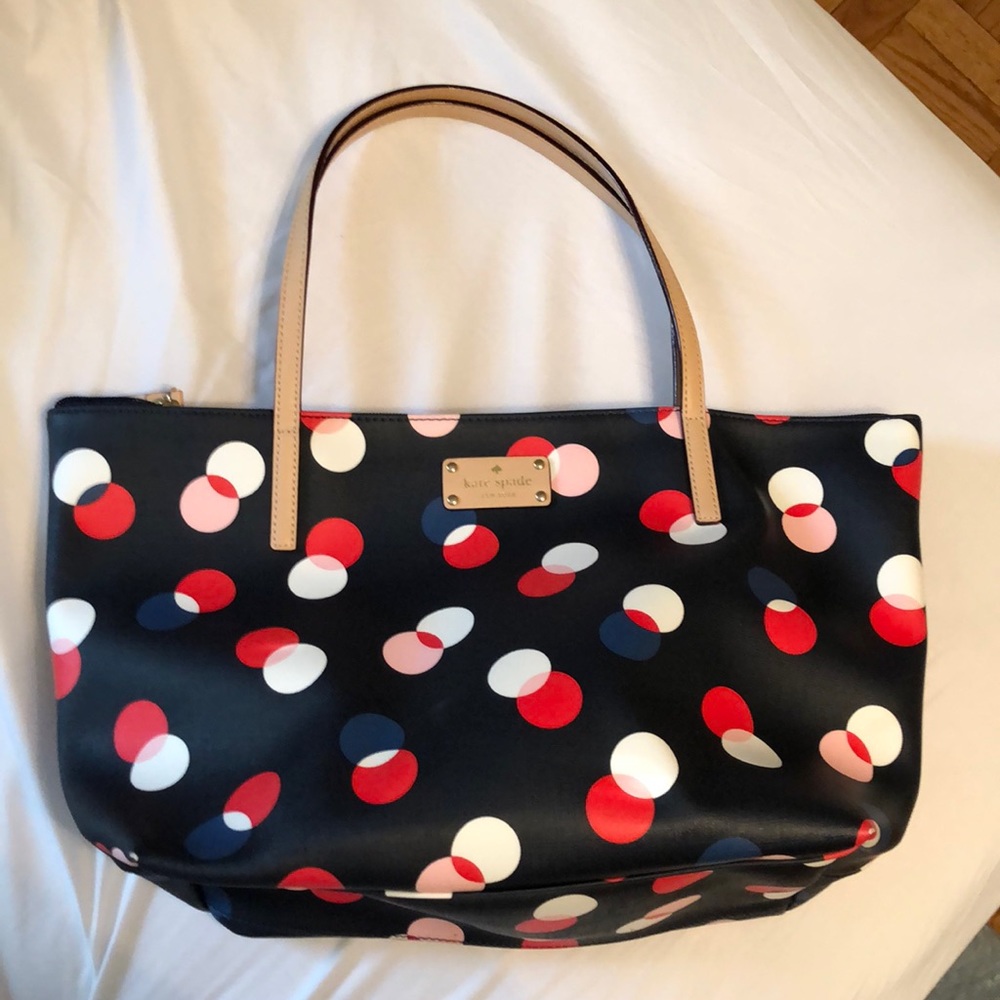 Navy and polka dot kate spade zipper tote.